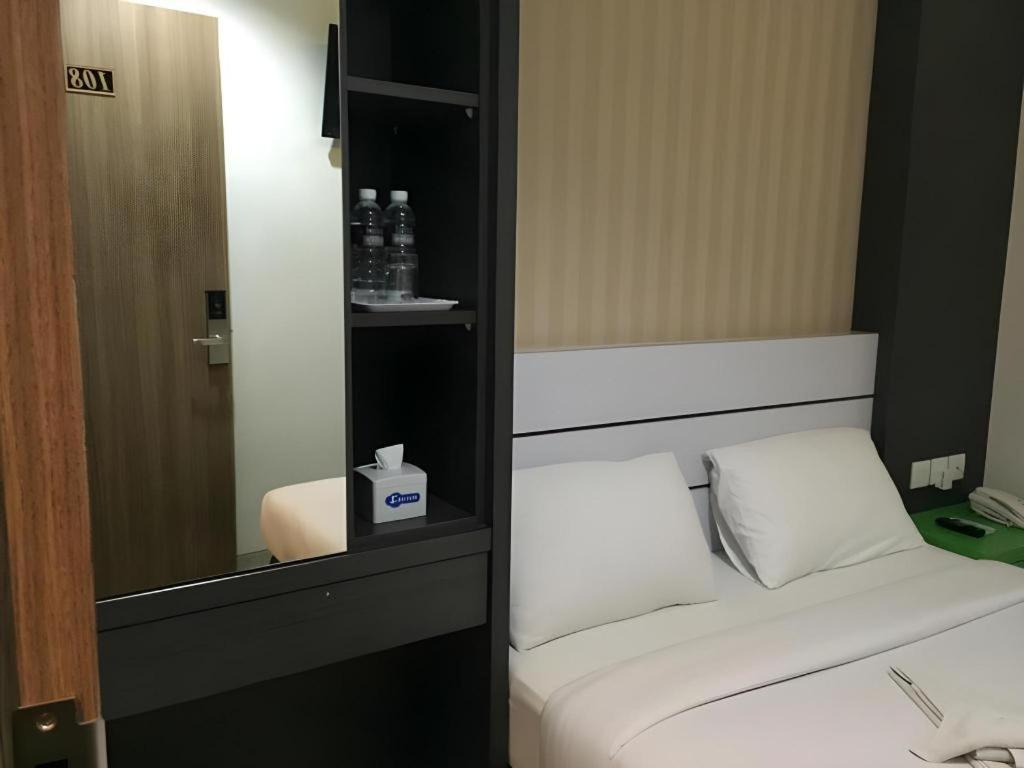 Redlink Hotel Nagoja Zewnętrze zdjęcie